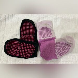 2 Tuckket Socks for Women